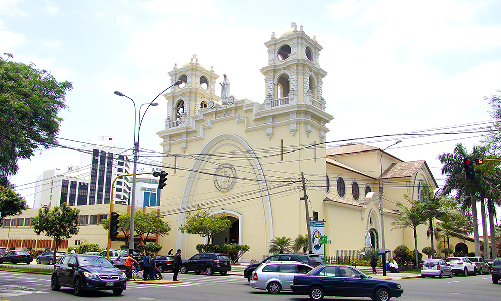 Bella: Parroquia Nuestra Señora de Fátima en Miraflores