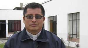 obispo peru catolico