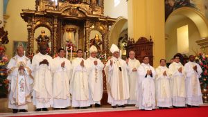 peru catolico trujillo sacerdotes