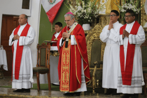 coronavirus arequipa peru catolico