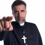 sacerdote-peru-catolico