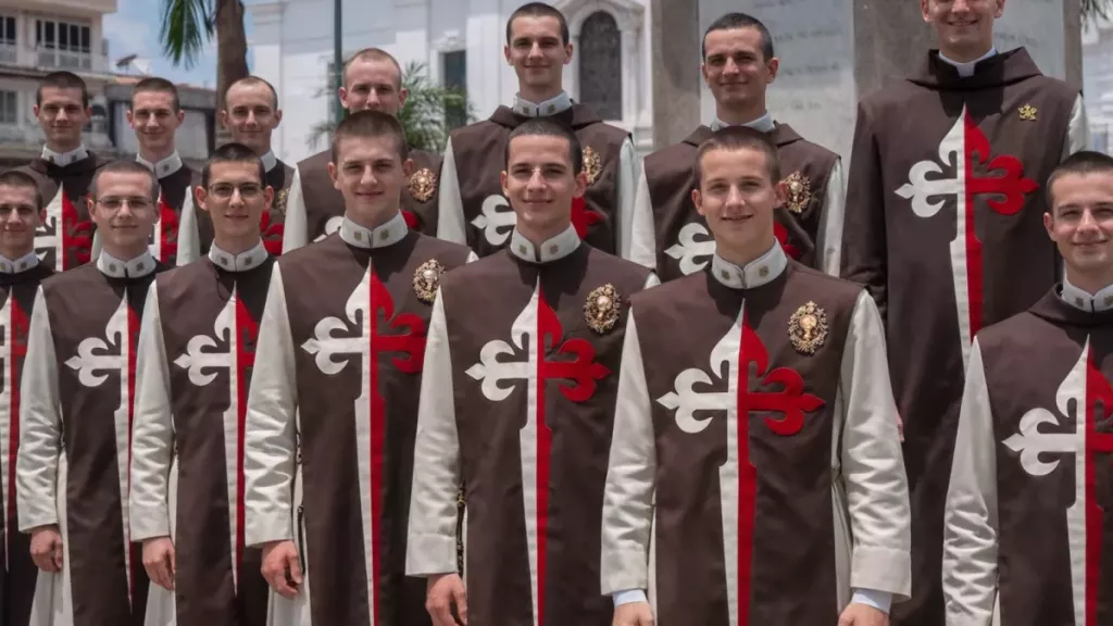 herlados del evangelio ordenaciones