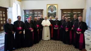 obispos perú papa leon xiv