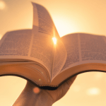 quieens escribieron la biblia