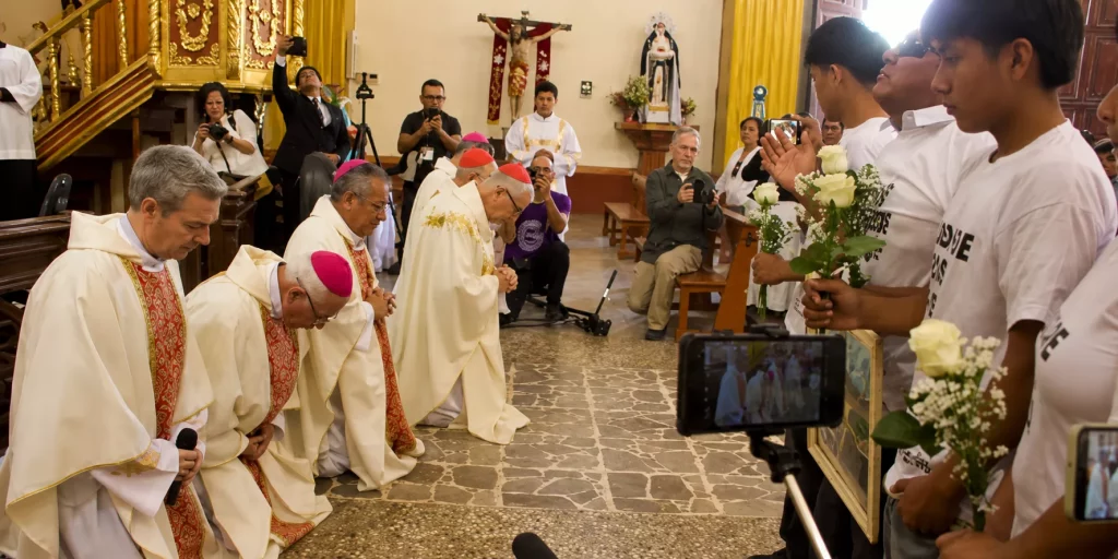 sodalicio catacaos campesinos iglesia peruana