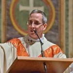 vaticano dice que homilia es para sacerdotes y diaconos